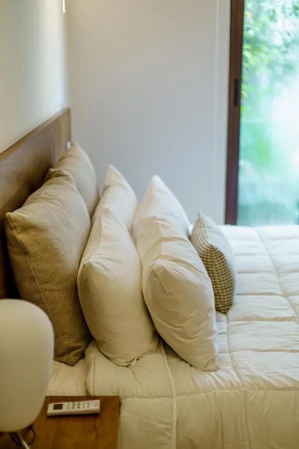 204 Hidden Gem Apartment In The Heart Of Tulum W/ Huge Private Terrace And Pool For 6 Pax