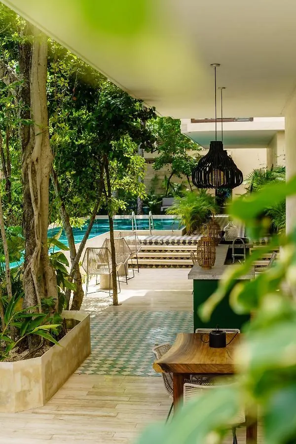 204 Hidden Gem Apartment In The Heart Of Tulum W/ Huge Private Terrace And Pool For 6 Pax