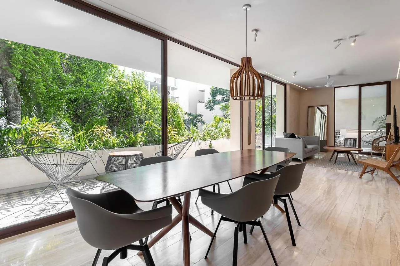 204 Hidden Gem Apartment In The Heart Of Tulum W/ Huge Private Terrace And Pool For 6 Pax