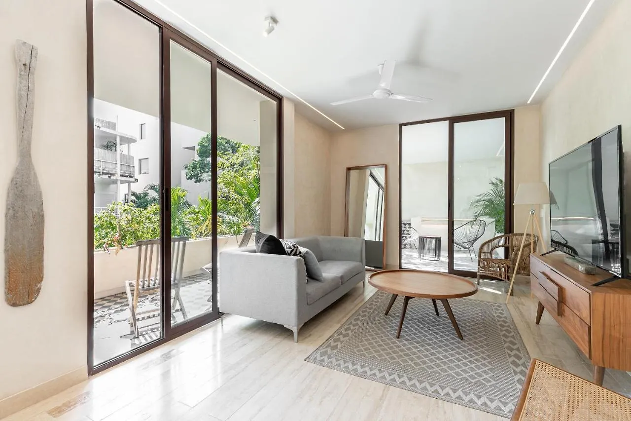 204 Hidden Gem Apartment In The Heart Of Tulum W/ Huge Private Terrace And Pool For 6 Pax 0*,  Mexico