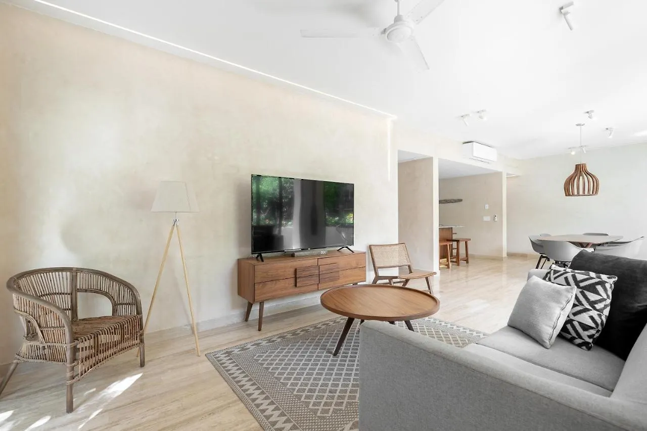 204 Hidden Gem Apartment In The Heart Of Tulum W/ Huge Private Terrace And Pool For 6 Pax Meksyk